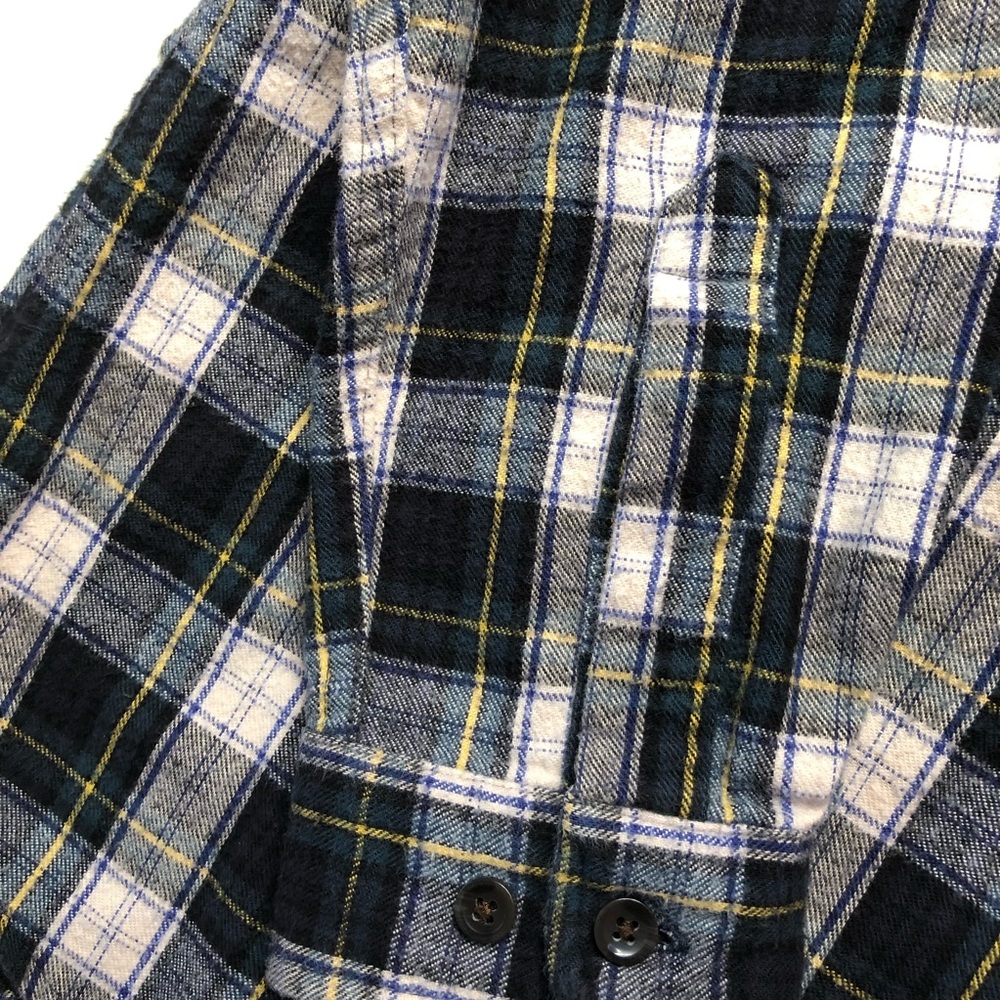 L.L Bean Button Down Shirt - Picture 4 of 7